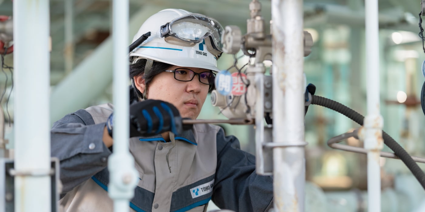 世の中の人々の日常を目に見えない形で支える仕事。